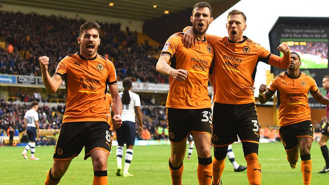 2-0！开场破门+补时补刀 核心+中卫双双伤退 13.1亿豪门17场不败（2-0！开场闪击+补时锁定胜局 核心与中卫双伤退，13.1亿豪门17场不败）