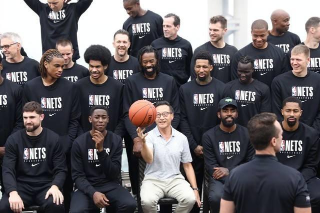 波媒：什琴斯尼在加盟巴萨前考虑参加波兰第七级别联赛（波媒称：什琴斯尼赴巴萨前曾考虑去踢波兰第七级联赛）