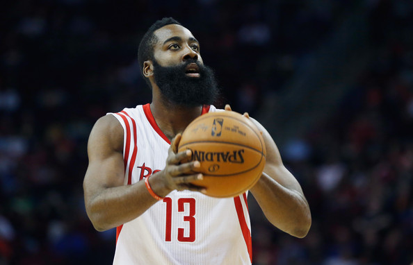 美职联半场：阿连德造奥坎波乌龙，迈阿密国际暂1-0温哥华（半场战报：阿连德逼出奥坎波乌龙，迈阿密国际暂以1-0领先温哥华）