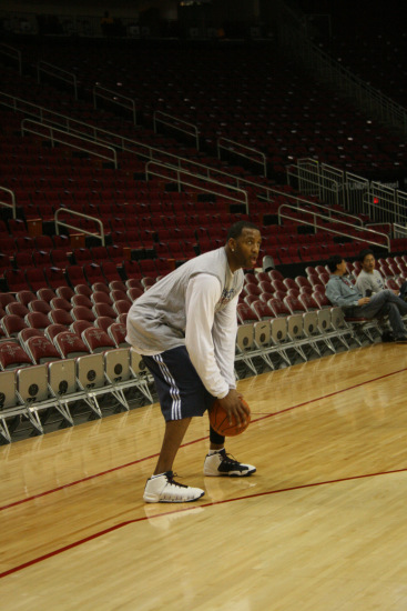 罗马诺：曼联新援奥罗斯科将在未来几天抵达英国完成转会流程（罗马诺：奥罗斯科将于近日抵英，完成加盟曼联手续）